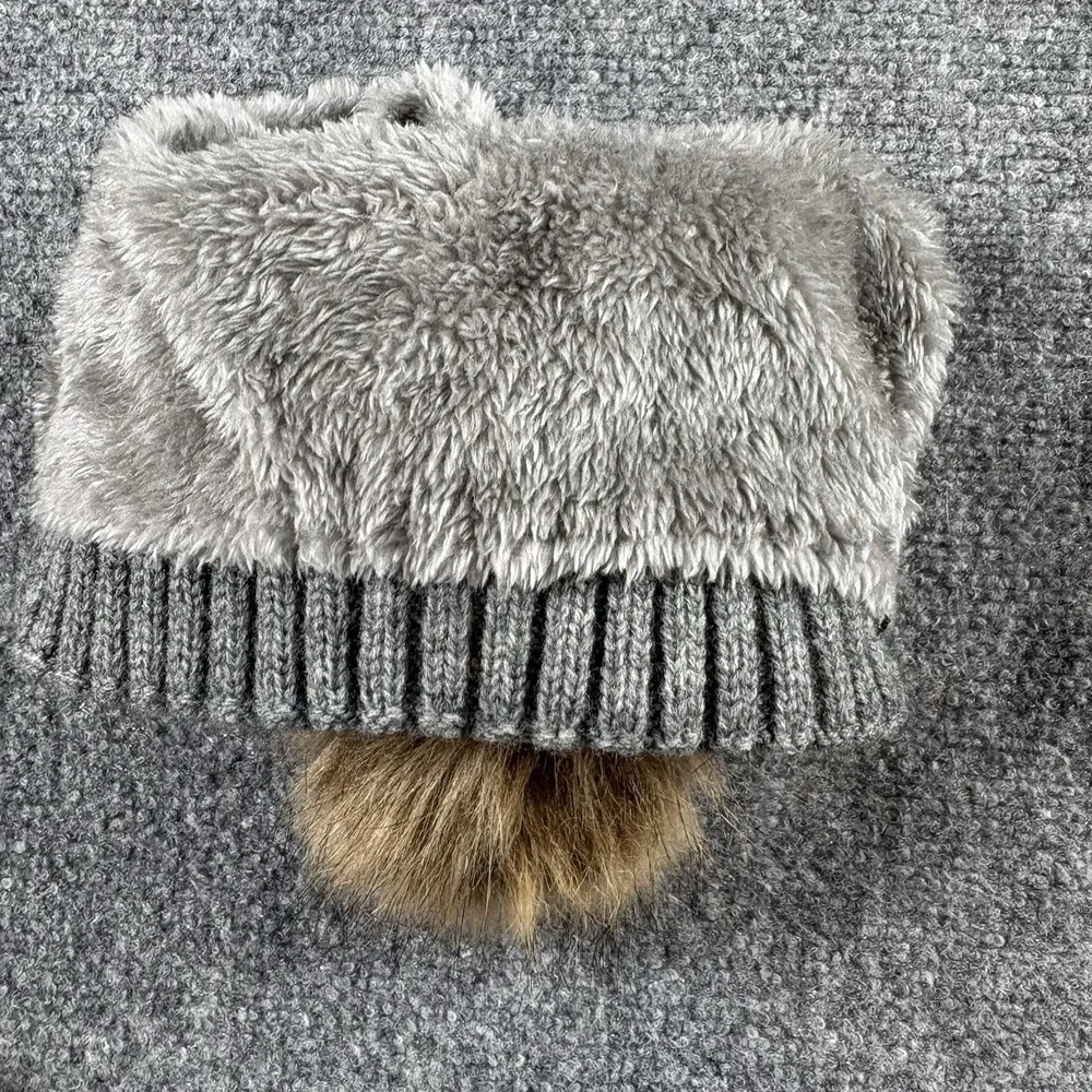 Britts Knits Pom Beanie Women Gray Cable Knit Faux Fur Lined Winter Ski NWT Cozy